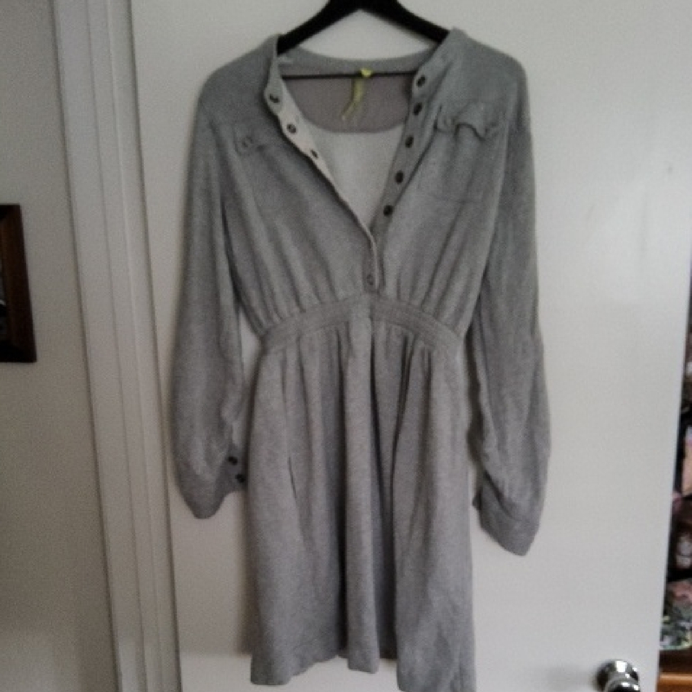 Heather Gray Long Sleeve Dress